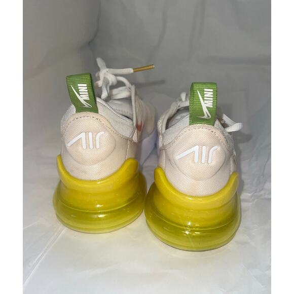 NIKE AIR MAX 270 GUAVA ICE LIFE LIME Kids size 3Y - Picture 2 of 5